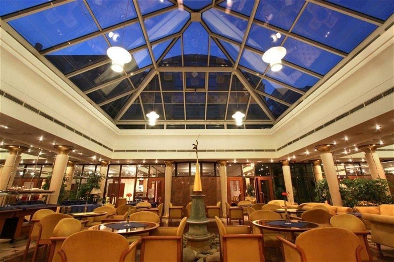 Galerie Royale Hotel Prague Exterior photo