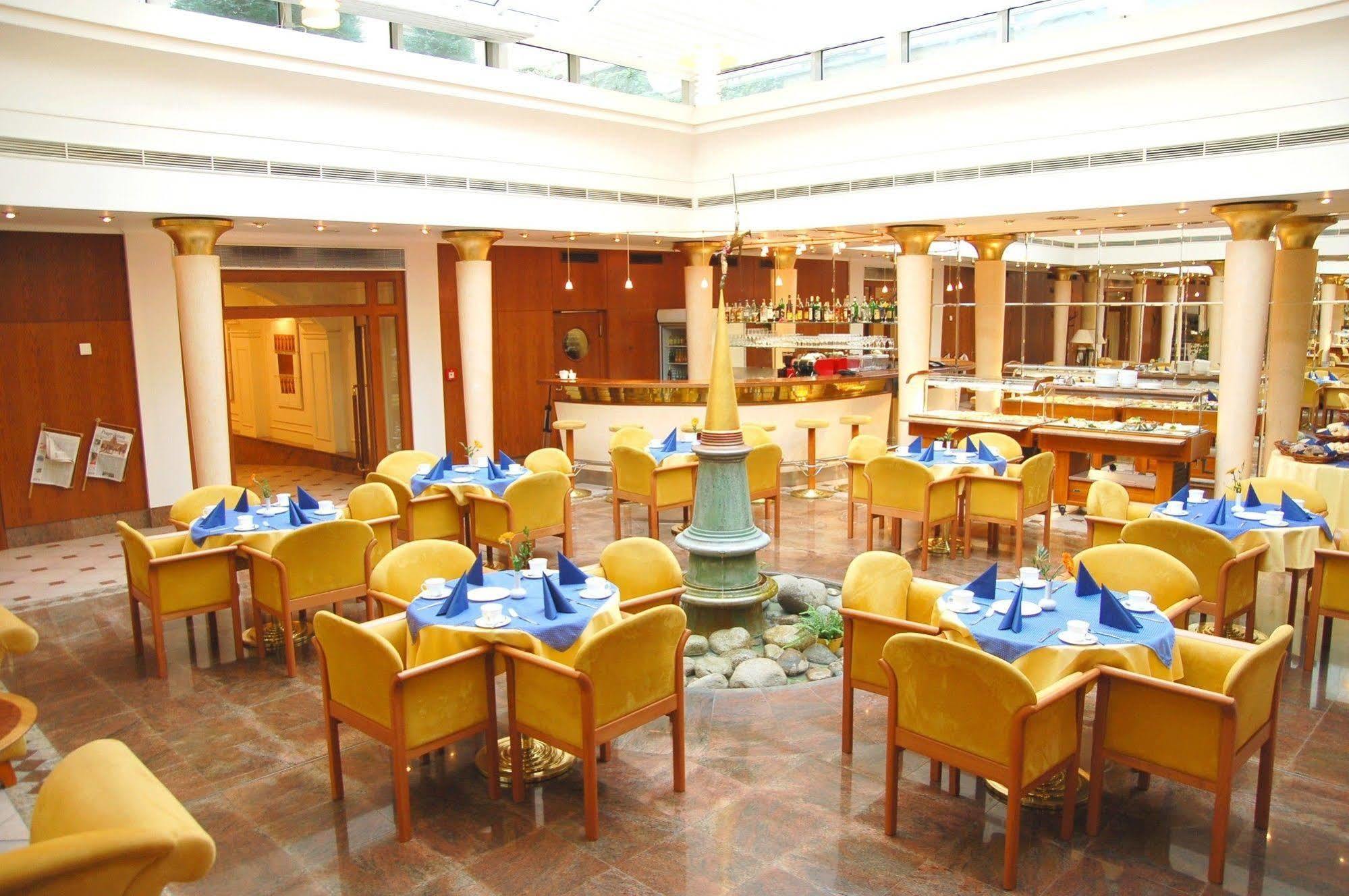 Galerie Royale Hotel Prague Exterior photo